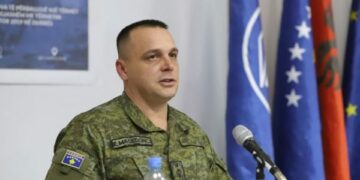 Mqedonci: Tri nga katër brigadat e ushtrisë serbe, janë të vendosura përgjatë kufirit me Kosovë