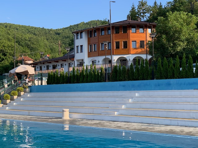 Policia dhe AKP aksion në Banjskë, marrin nën kontroll kompleksin “Rajska Banja”