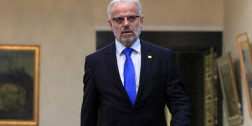 Nominohet Talat Xhaferi, për herë të parë në histori Maqedonia pritet të udhëhiqet përkohësisht nga një shqiptar