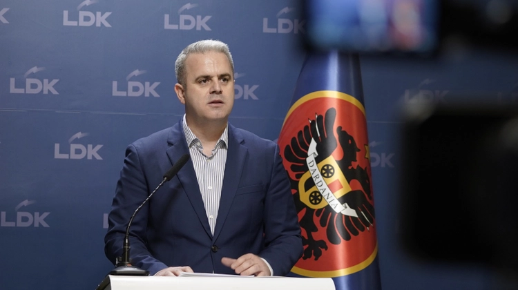 Azemi i LDK’së: VV’së po i bien votat drastikisht, s’ka manipulim që iu shpëton nga rënia