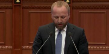 Tahiri jep disa arsye pse PDK po e bojkoton fjalimin vjetor të Osmanit: Heshti, edhe atëherë kur do të duhej fliste
