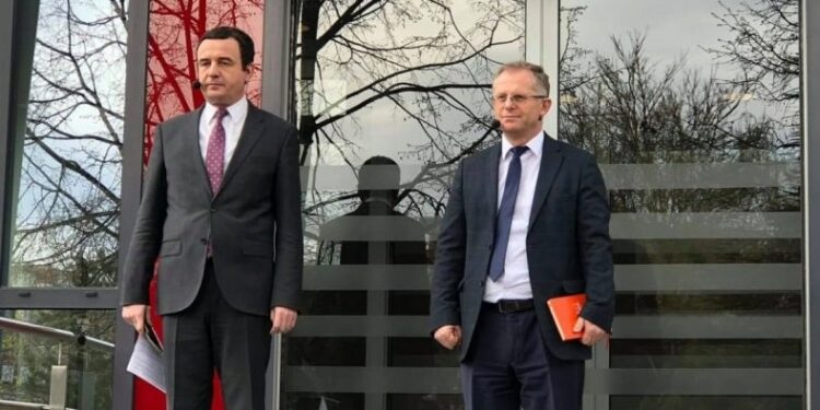 Stavileci: Më e vështirë është të jesh kryetar klubi sesa ministër, po të luanin ekipet kosovare me Liverpoolin a Barcelonën…