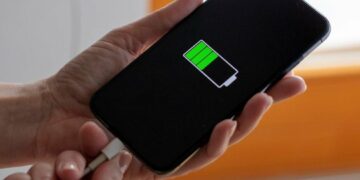 Ky smartphone ka kamerën dhe baterinë më të mirë