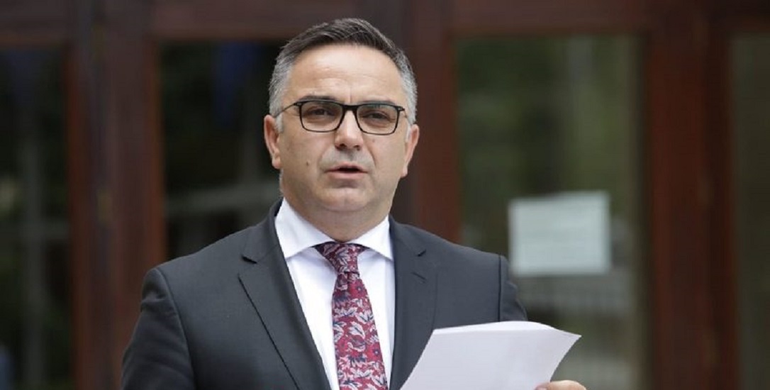 Tahiri: Mashtrimi i qeverisë me pagat në sektorin publik vazhdon të dekonspirohet