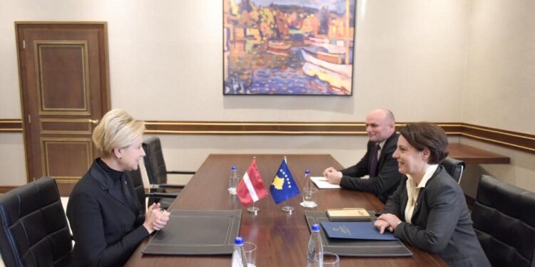 Gërvalla: Kosova do ta mbrojë integritetin territorial të saj