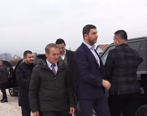 Krasniqi: Qeverisja lokale në Vushtrri po kryen punë, po e mban fjalën dhe po përmirëson jetën e qytetarëve