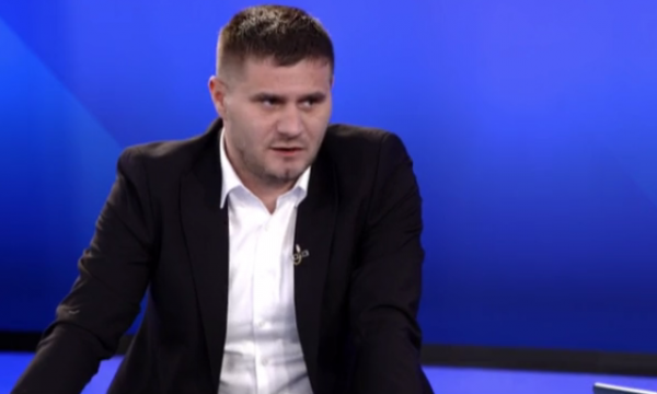 Olluri: 48.5% të përkrahjes nuk e gëzon Kurti as në grup parlamentar të VV-së, mos bani hajgare