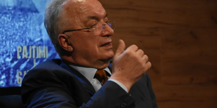 Haliti: Më mirë është me u marrë vesh Kurti e Vuçiq se sa me i fitu zgjedhjet