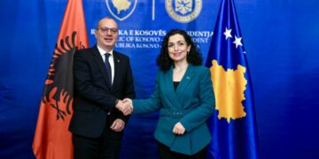 Osmani takon Hasanin: Kur jemi përkrah njëri-tjetrit, nuk ka sfidë që nuk tejkalohet!