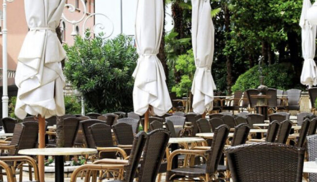 Vranica: Gastronomët më të rrezikuarit nga ikja e punëtorëve, bizneset kanë filluar t’i ndryshojnë kushtet