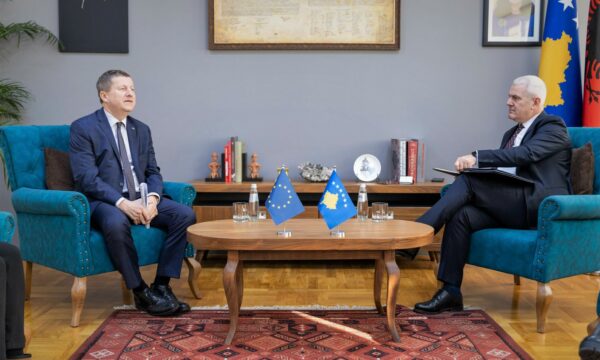 Ambasadori i BE-së, Tomas Szunyog: BE-ja do të vazhdojë ta financojë Policinë e Kosovës