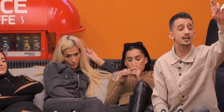 Ganiu i drejtohet Shqipes me ironi: Ti je më burrë se unë