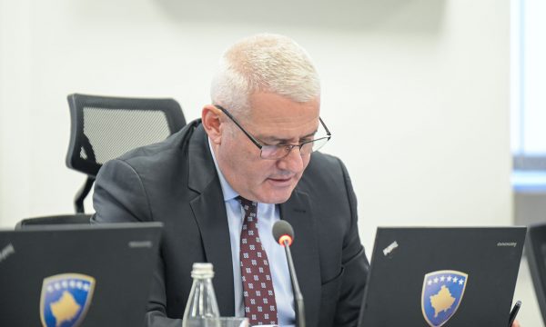 Sveçla konfirmon se iu ndalua hyrja në Serbi “pa asnjë arsye”: Do të veprojmë me reciprocitet