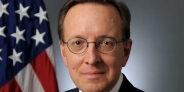 Senati amerikan refuzon David Kostelancik për ambasador të SHBA në Shqipëri