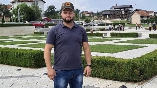 Njihuni me “kosovarin e rrallë” që i hyni dajak baxhanakut