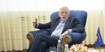 Walker: Jam i shokuar me atë që i ndodhi Sanduloviqit, shpresoj se Vuçiq po kryen hetime, Hill të dalë me deklaratë