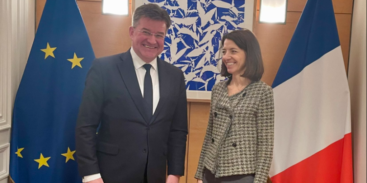 Boone për takimin me Lajçak: Përsërita përkrahjen e Francës për ndërmjetësimin e BE-së, mirëpresim progresin për targat