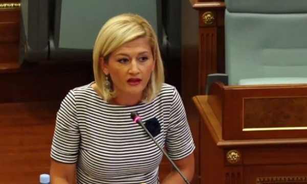 Kusari-Lila: Me PDK-në s’ja vlen të diskutohet
