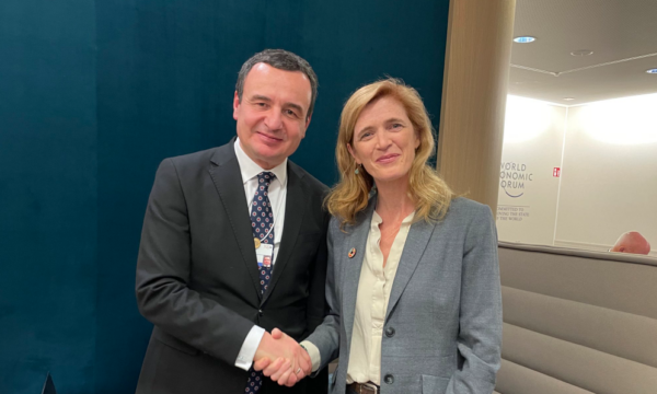 Administratorja e USAID njofton për takimin me Kurtin në Davos: Folëm për bashkëpunimin me Kosovën
