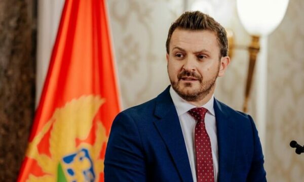 Ministri shqiptar në Qeverinë malazeze: Çështja e Kosovës është e mbyllur, e paprekur