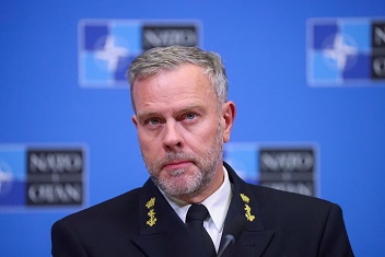 Ushtaraku i lartë i NATO-s: Kosova dhe Ballkani nuk duhet të presin që të bëjë gjithçka aleanca