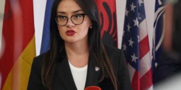 Financimi prej 360 mijë euro i Listës Serbe, Haradinaj-Stublla: Vendim skandaloz, t’i ndalet aktiviteti në Kosovë!