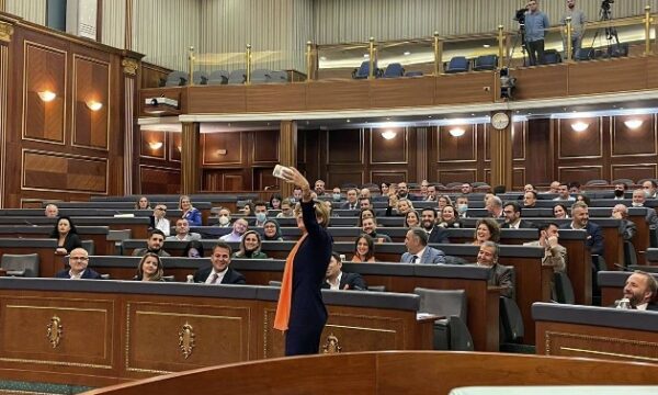 Haxhiu për Kodin Civil: S’jam e bindur që mund ta procedojmë në Kuvend nëse nuk jemi të bindur se mund të kalojë