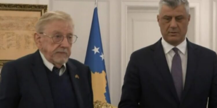 Walker: Isha i padrejtë ndaj Thaçit, në një darkë i thashë jam penduar – ndjej obligim të bëj diçka për lirimin e tij