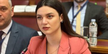 Statovci tregon sfidat dhe sukseset e Kosovës në vitin 2023: Vizat, energjia, ekonomia e sulmet nga Serbia