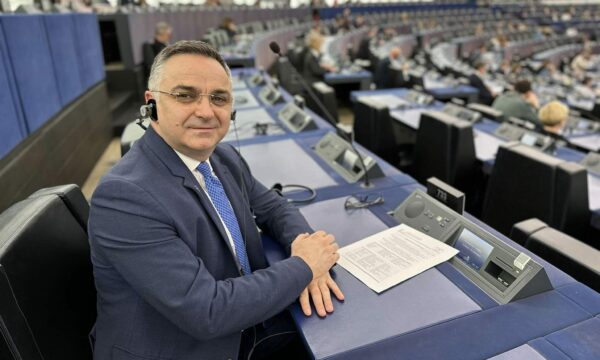Tahiri: Anëtarësimi në KiE e vulos rrugëtimin e qëndrueshëm të Kosovës në BE