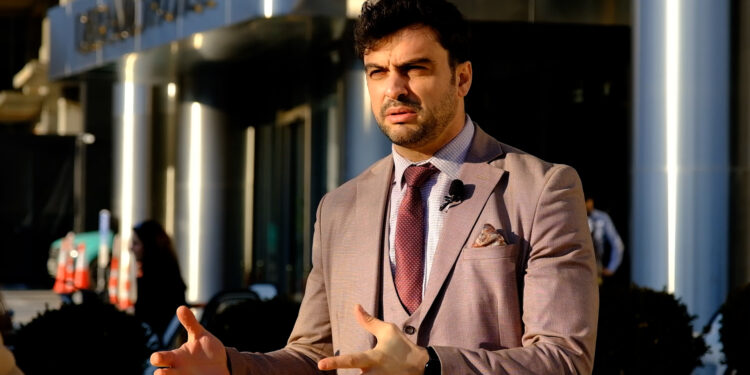 “10 mijë punëtorë janë larguar nga Kosova në janar”/ Paralajmëron Vranica: Këtë vit pritet të ikin 150 mijë punëtorë