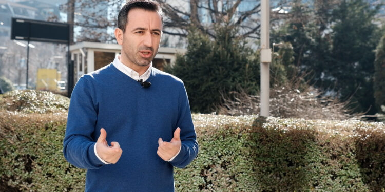 Dimal Basha: PDK e LDK në luftë për vendin e dytë, AAK-Nisma janë bërë bashkë me kalu pragun
