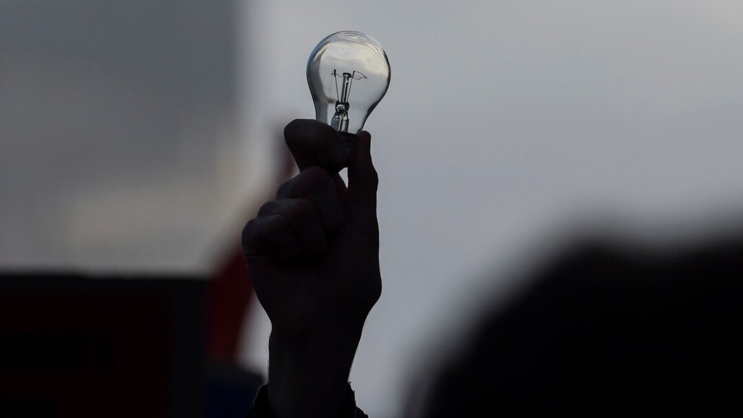 ZRrE-ja i pranon aplikacionet e KEDS, KESCO e KOSTT-it për tarifat e reja të energjisë elektrike
