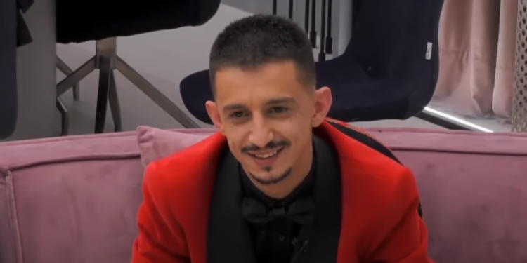 “Nuk e kam asnjë fjalë të vetme, jam shumë i zhgënjyer” – Gani Gërmia flet mes lotësh nga dhoma e rrëfimeve