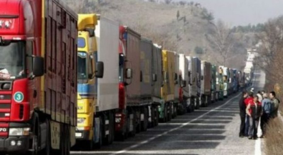 Ndalimi i importit në Kosovë i kushtoi Serbisë mbi 150 milionë euro për 6 muaj