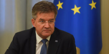 Lajçak: Koha për t’u përqendruar plotësisht në hapat e ardhshëm në dialog