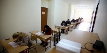 SBASHK nuk do ta lejojë testimin e njohurive të mësimdhënësve: Është nënçmim për punën e tyre