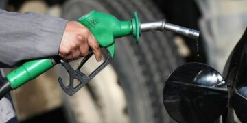 Rreth 900 milionë € shpenzime për naftë, mbi 102 milionë € për benzinë