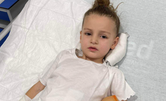 Lajm i mirë: Grumbullohen të gjitha paratë për operimin e Nina Dragushës në Turqi pas diagnostikimit me tumor