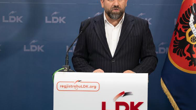 Rukiqi: 28% e kosovarëve planifikojnë të migrojnë, kryeministri flet për luftë imagjinare me Serbinë