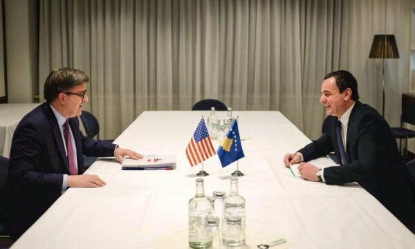 Kurti takon O’Brienin: E vlerësoi përmbajtjen tonë ndaj sulmeve dhe provokimeve, Amerika mike dhe aleate e çmuar