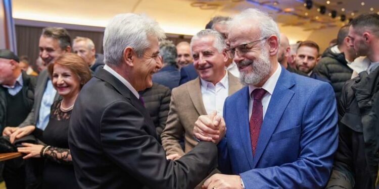 Talat Xhaferi sot kryeministër i RMV: Ditë historike, s’ka fjalë për ta përshkruar vizionin e Ali Ahmetit