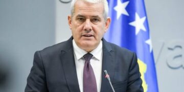 Sveçla uron liberalizimin: Rrugë të mbarë si në shkuarje ashtu edhe në ardhje