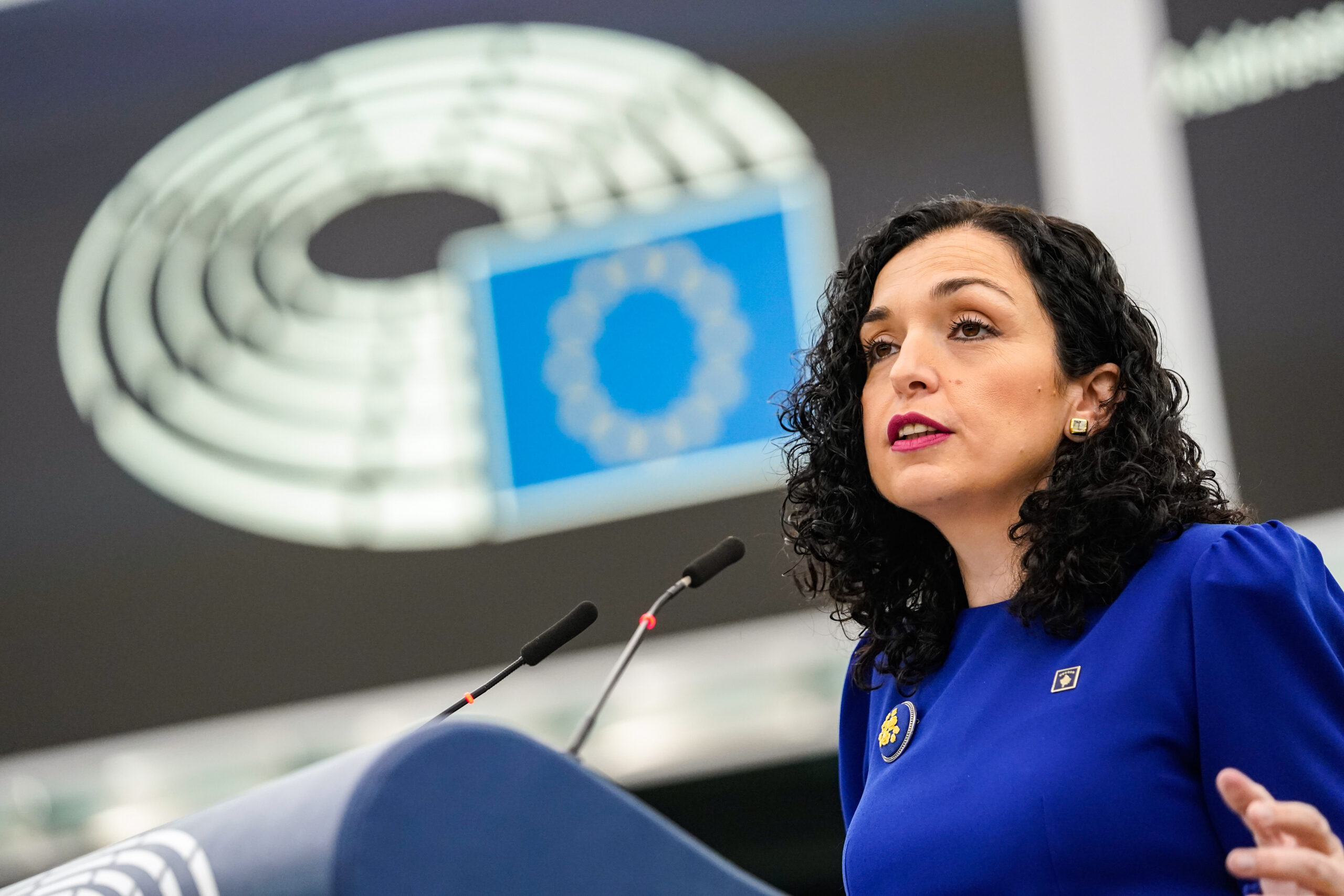 Osmani: Në Reçak u krye krim kundër njerëzimit, pavarësisht se sa tenton ta mohoj regjimi i Vuçiqit