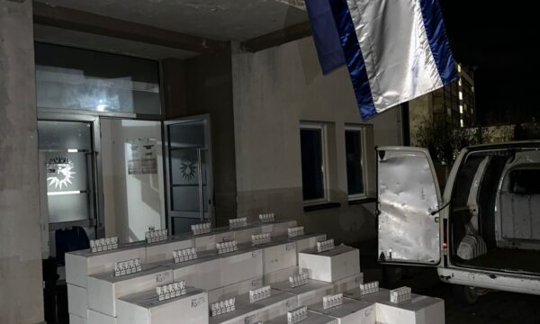 Parandalohet një rast i kontrabandës, Policia kap 29 mijë pako cigare në një automjet në Viti