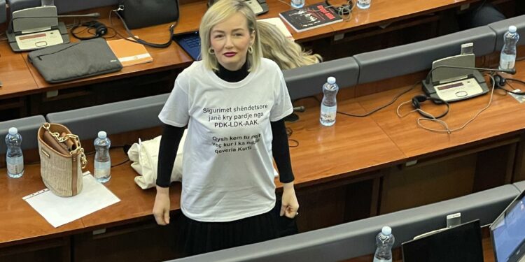 Deputetja e VV-së thumbon opozitën rreth sigurimeve shëndetësore