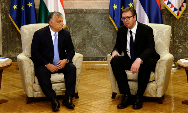 Orban: Duhet ta fusim Serbinë shpejt në BE, përndryshe ajo mund të zgjedhë mundësi të tjera