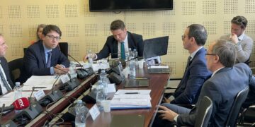 Hoti – Muratit: Shkove ti nuk je më ministër, edhe këtë vit edhe shkon