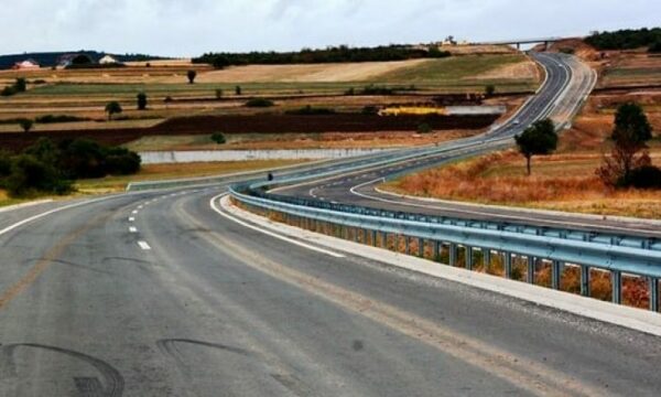 I hapet rrugë ndërtimit të autostradës Prishtinë-Pejë, tenderi vlen 47 milionë euro