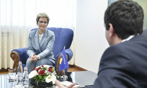 Nga kabineti i Kurtit aktivizohet tema e Luginës, Sinani: Duam të drejta si serbët e Kosovës